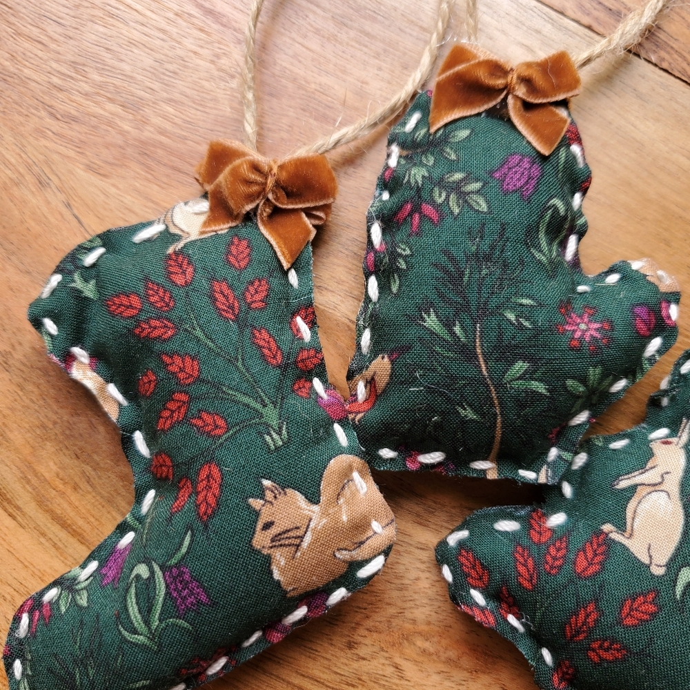 Handmade handsewn Christmas Fabric Ornaments Set Of 3 - Picture 3 of 5